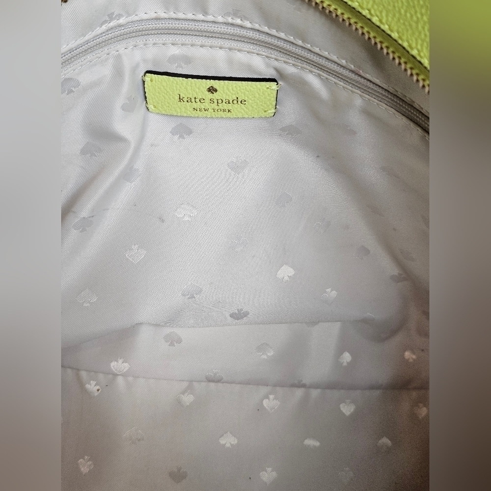 Kate Spade Lori Tote in Bosc Pear - Picture 10 of 14